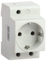 Розетка РАр10-3-ОПс заземлением на DIN-рейку ИЭК (упак.100/5) Розетка РАр10-3-ОПс заземлением на DIN-рейку ИЭК (упак.100/5)