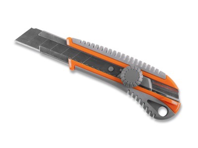 Нож 18 мм Tulips IR16-182