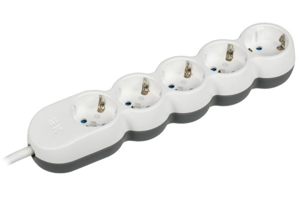 Удлинитель быт. з/к 5 мест/5 метра 3х1,5мм2 16А/250В У05 UNO IEK (упак.24/1)