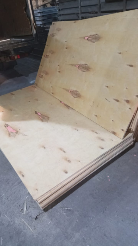 Фанера береза ФСФ 15мм 1220*2440 мм