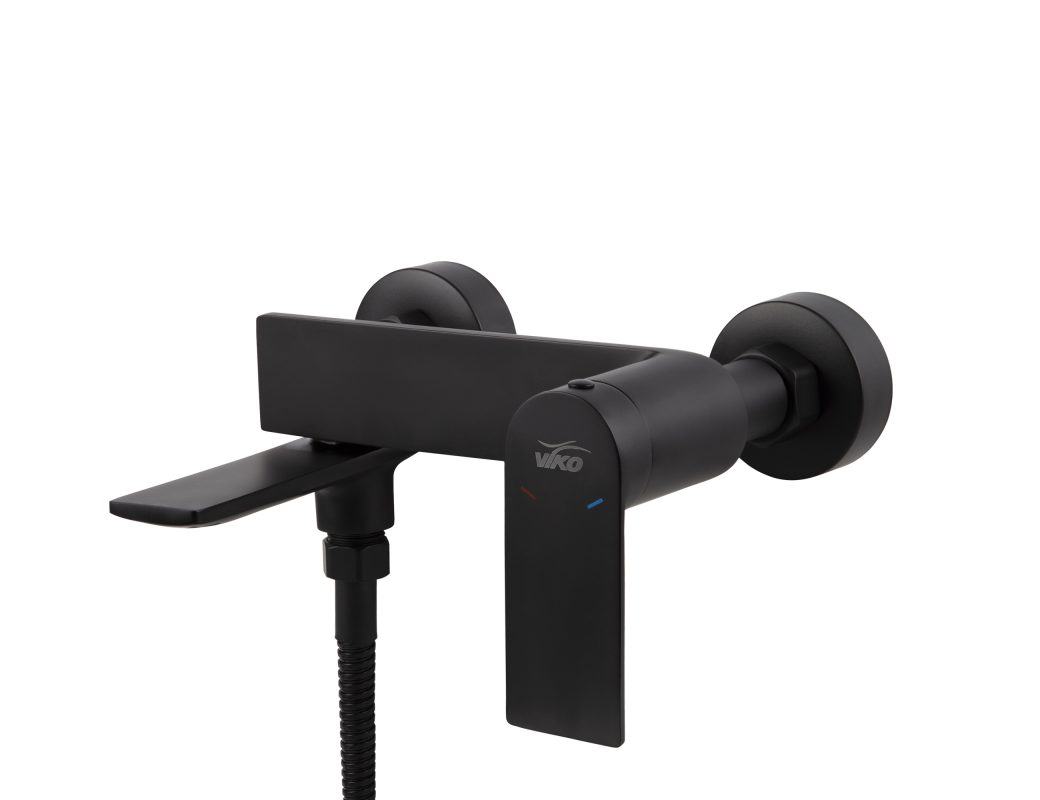 Смеситель VIKO ванна к/н Ø35 (латунь), черный матовый